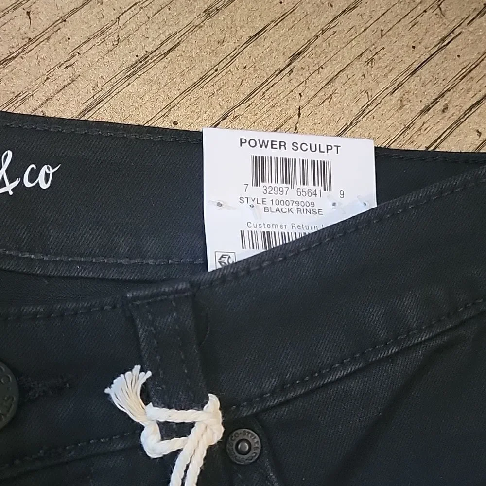Black curvy boot cut jeans size 6 NWT Style & Co Power Sculpt